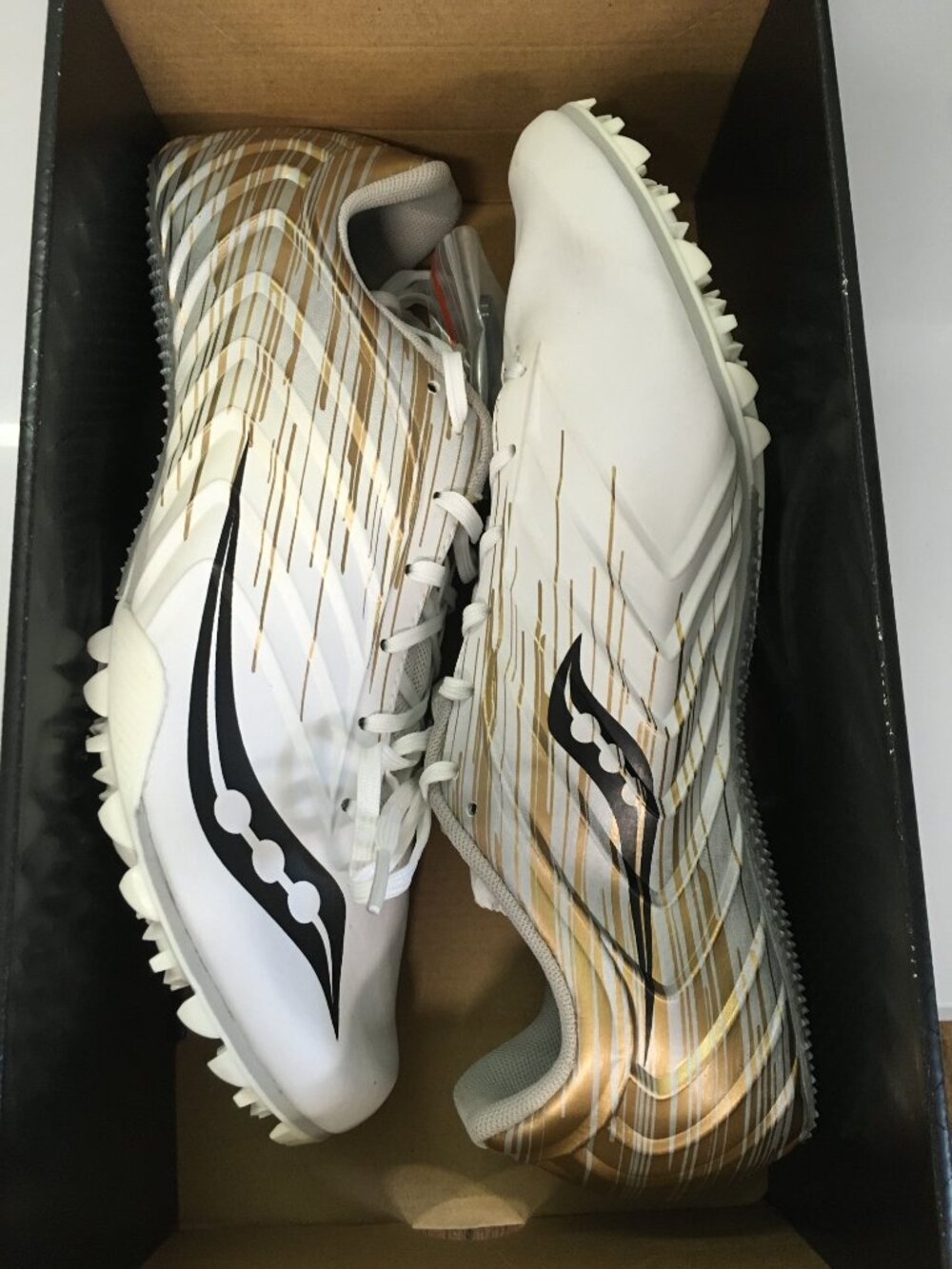 NEW Saucony Spitfire 5 - White with Gold Sz 12 Womens